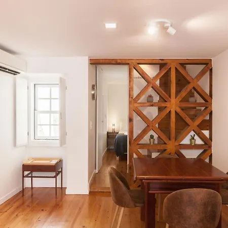 Flh Castle Duplex With Terrace דירה *