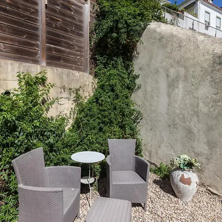 דירה Flh Castle Duplex With Terrace ליסבון